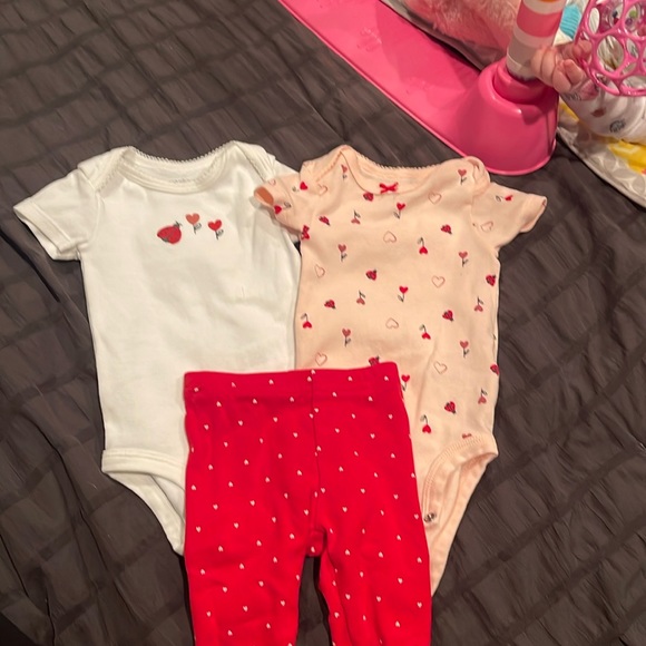 Carters set! - Picture 1 of 3